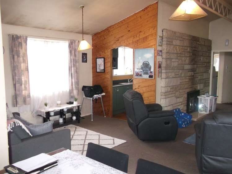 5 Lyndon Place Manurewa_8