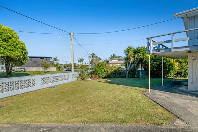 28 Doment Crescent Orewa_3