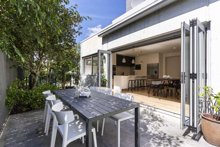 102A Coates Avenue Orakei_13