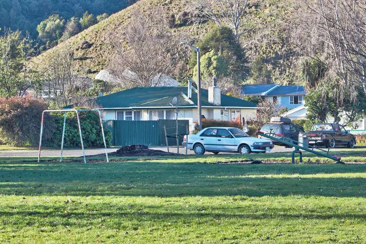 7 Tawa Place Tapawera_18