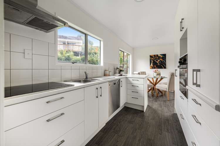 8 Pitcher Place Glen Eden_8