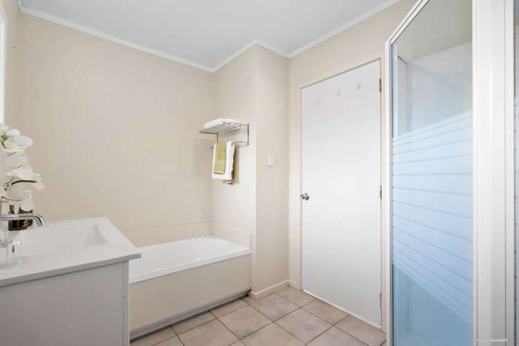 15a Gill Crescent Blockhouse Bay_11