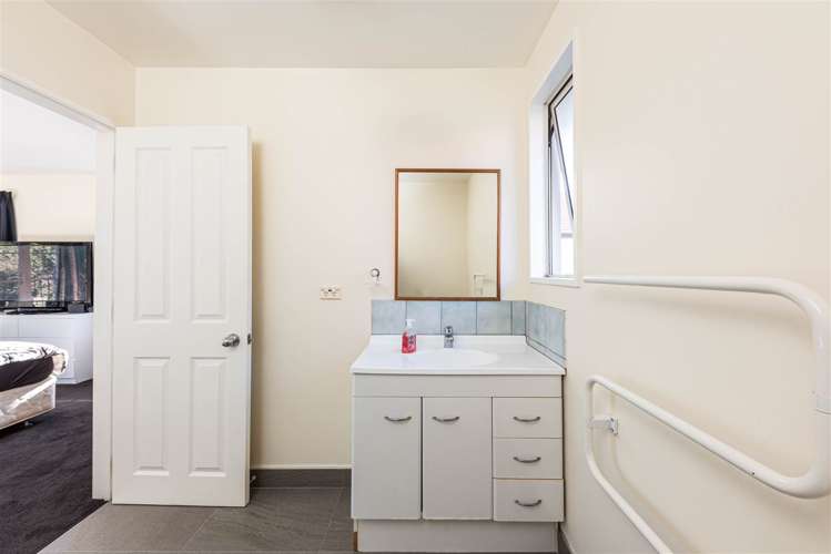 9b Crohane Place Addington_8