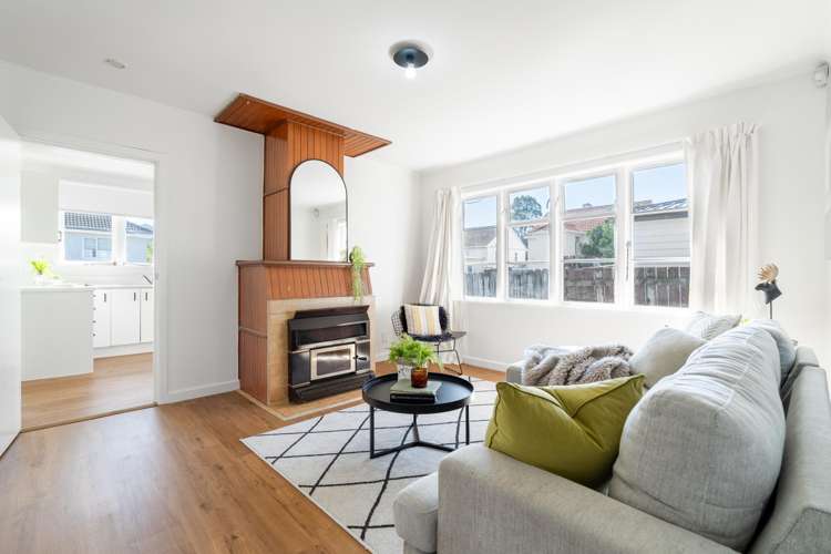 1/9 Beagle Avenue Mount Albert_2