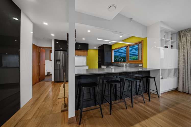 11 Bradbury Road Botany Downs_11