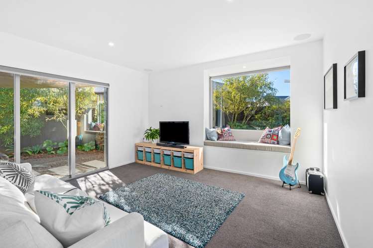 6 Hedge Close Halswell_17