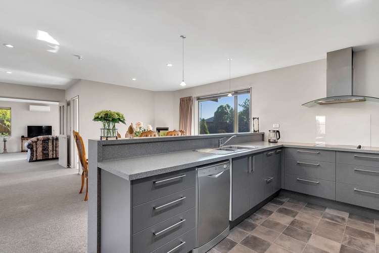 42 Dryden Avenue Rolleston_5