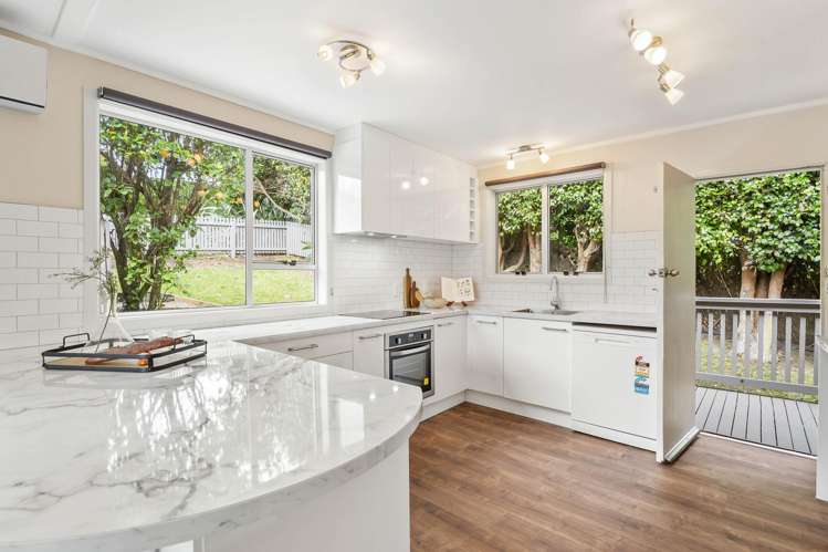 10 Kawaka Street Titirangi_3