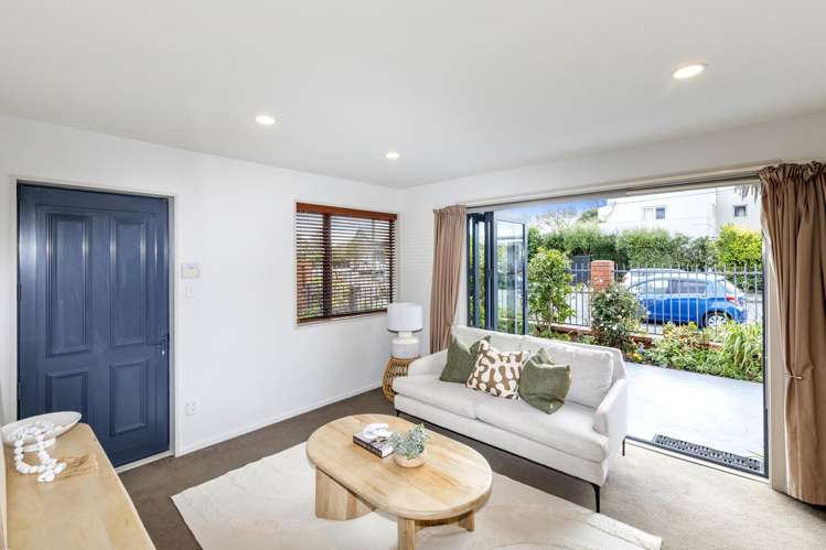 8/22 Boon Street Sydenham_5