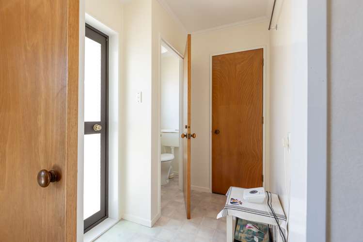 55b Park Road Carterton_10