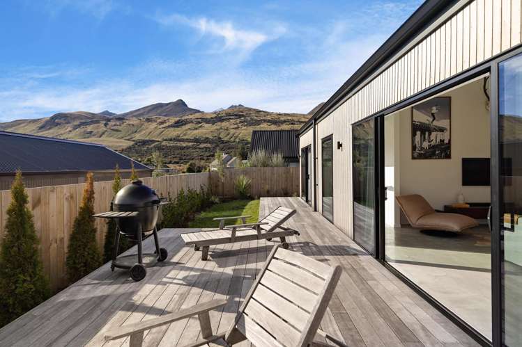 7 Richardson Street Glenorchy_23