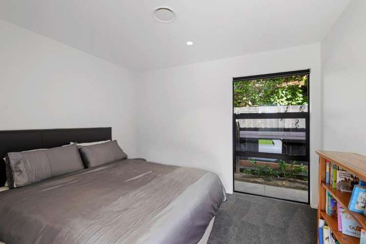 16 Mays Road Saint Albans_16