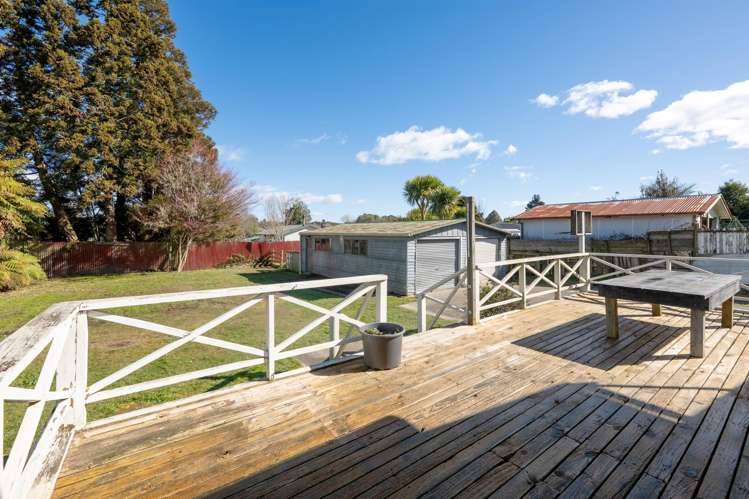 8 Turoa Street Mamaku_17