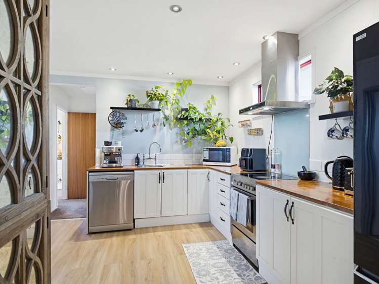 111A Lumsden Road_2