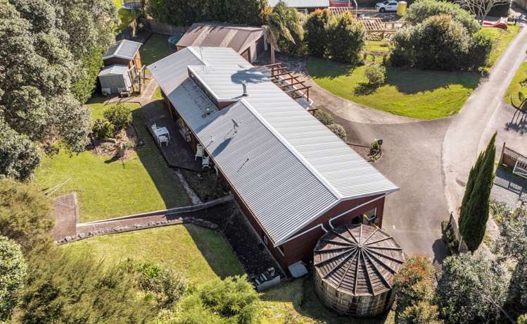 5 Lomeer Way Beachlands_13