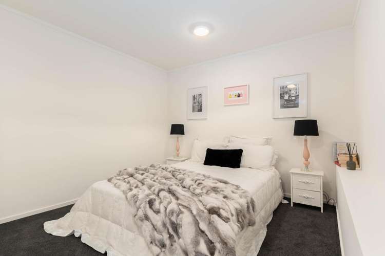73B Airlie Road Plimmerton_6
