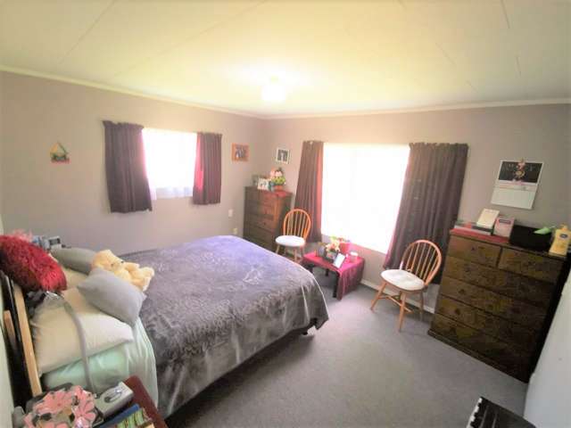 5a James Street Dannevirke_3