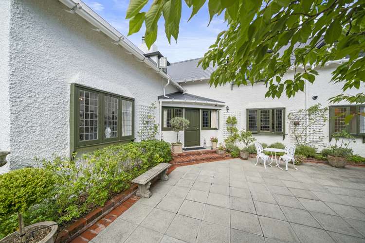 56a Barton Road Heretaunga_18