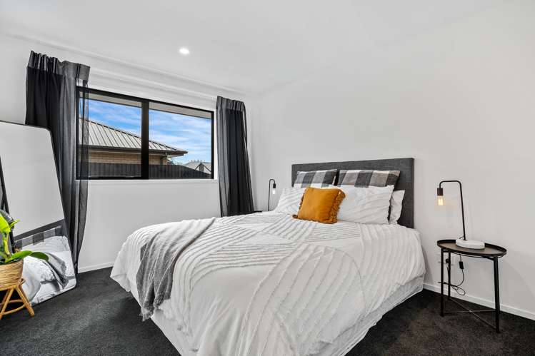 8 Olearia Lane Halswell_9