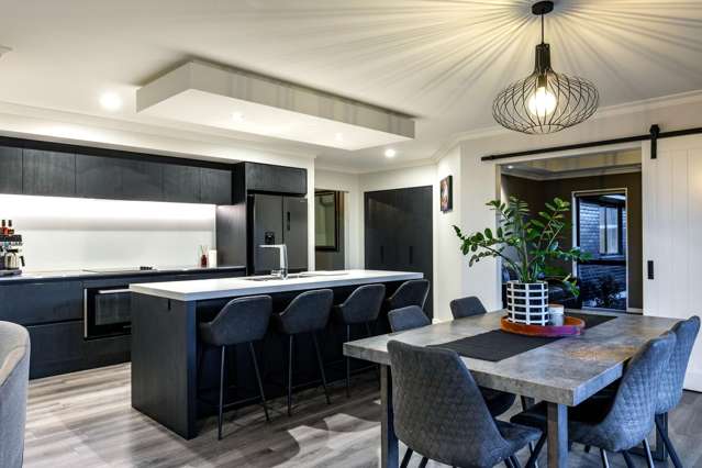 17 Catalina Crescent Burleigh_3