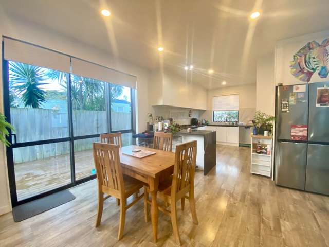 35A Essex Street Te Atatu South_4