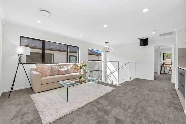 9 Tullymore Drive Flat Bush_15
