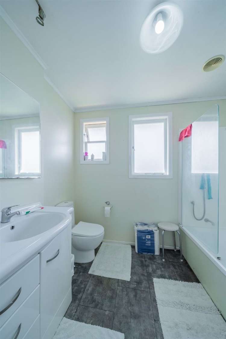 33 Sheehan Avenue Papakura_12