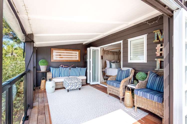 8 Kennedy Point Road Surfdale_11