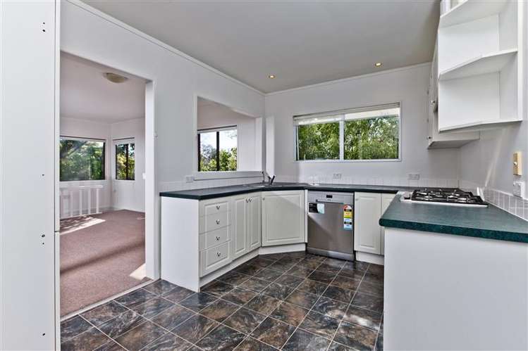 10 Evan Street Belmont_8