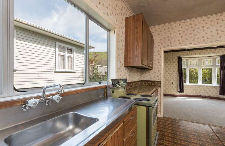 75 Emano Street Toi Toi_6