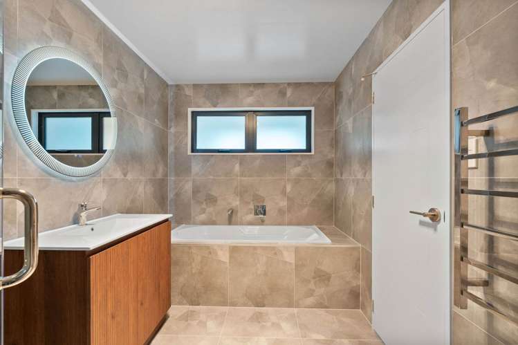 90 Moire Road West Harbour_18