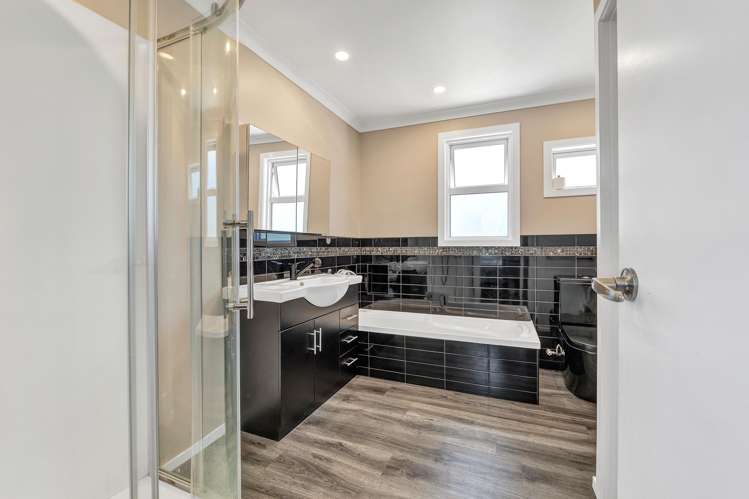 63 Domett Street Waitara_12