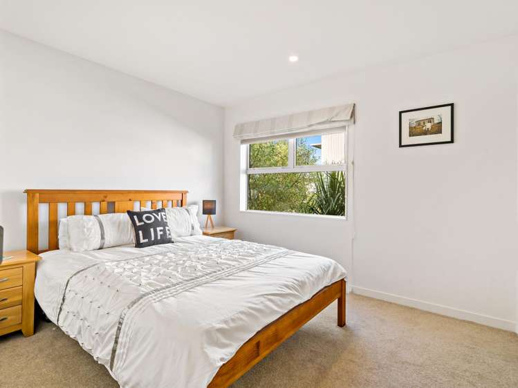 20A Hawkins Street Meadowbank_12