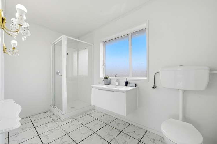 4220A Great North Road Glendene_15