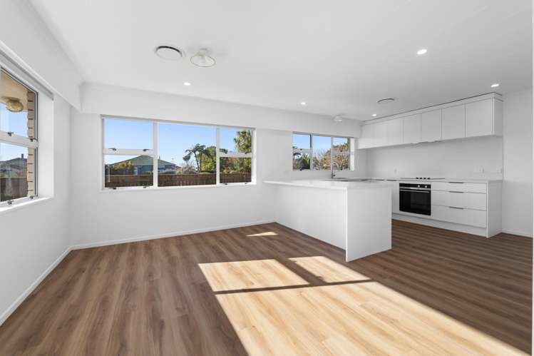 21 Orlando Street Stratford_7