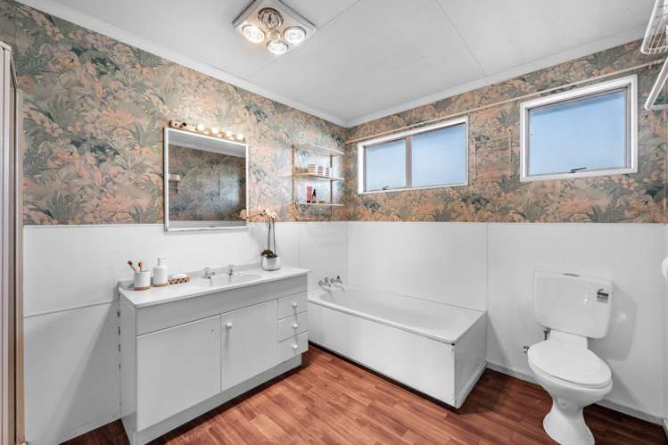 83 Racecourse Road Glengarry_19