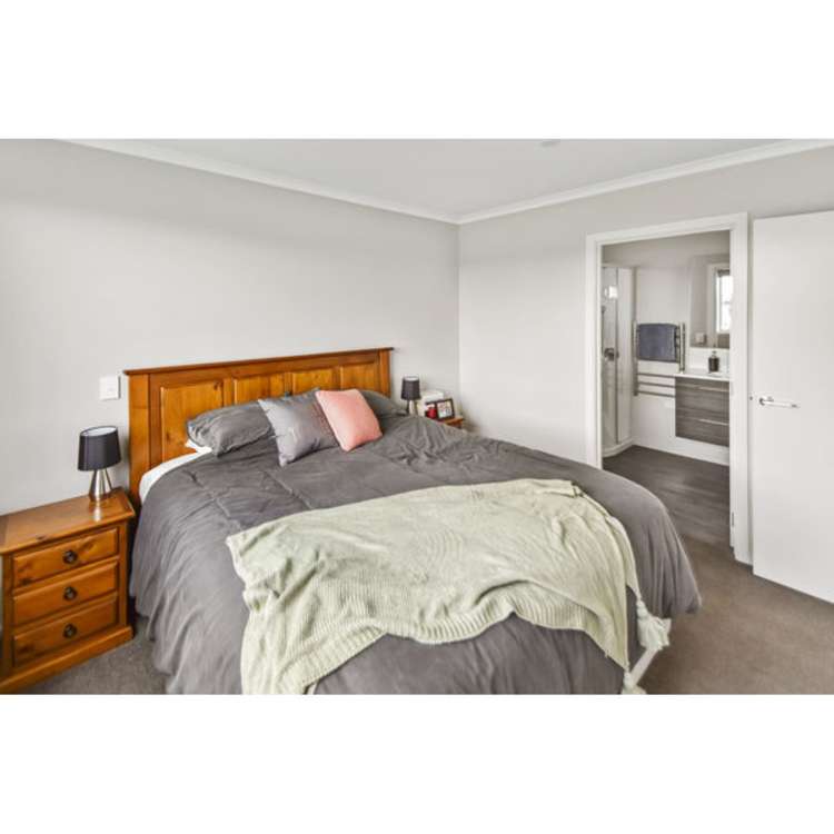 20 Lakeland Avenue Twizel_9