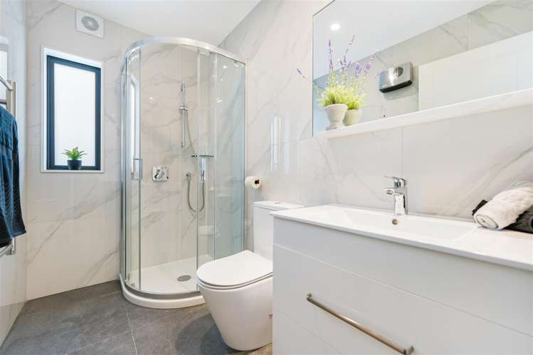 22 Bella Vista Drive Gulf Harbour_14