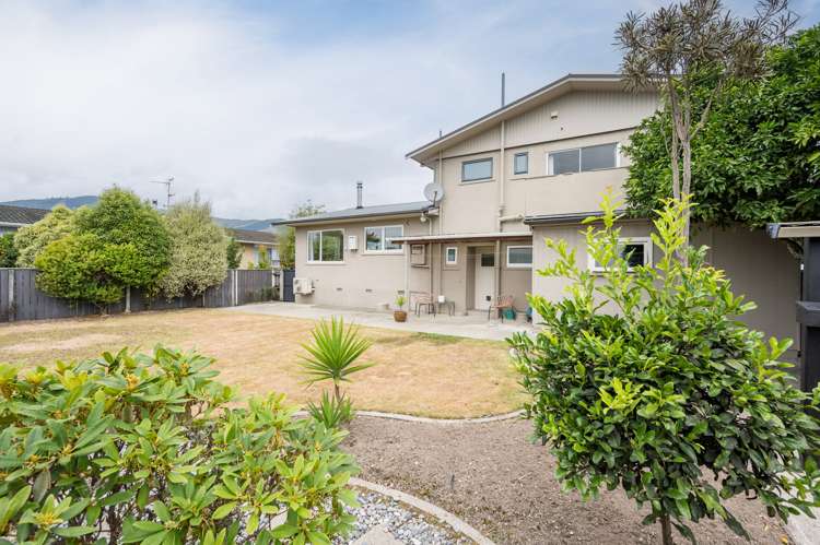 32 Leicester Street Stoke_17