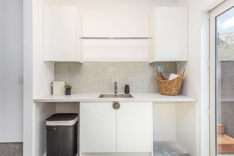 2/179 Weston Road Saint Albans_19