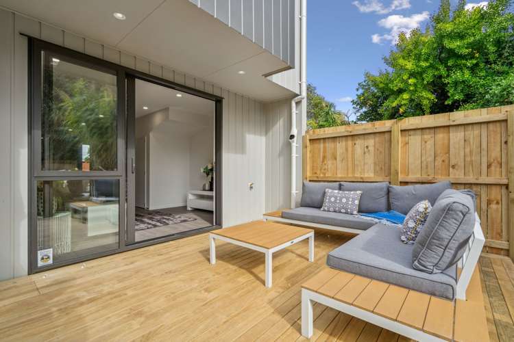 6/14 Freyberg Place_1