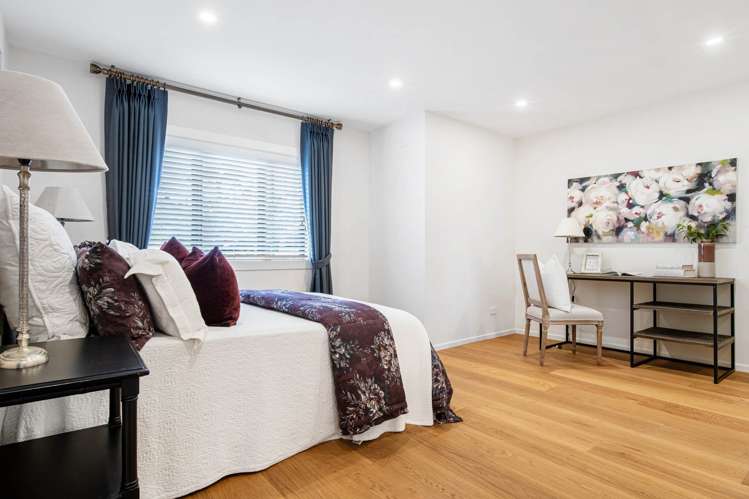 33 & 33B Ballymore Drive Pinehill_13