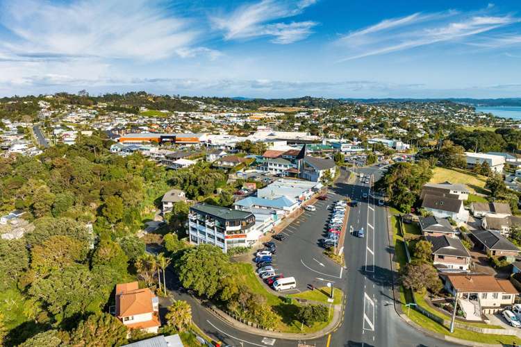 747B Whangaparaoa Road Stanmore Bay_4