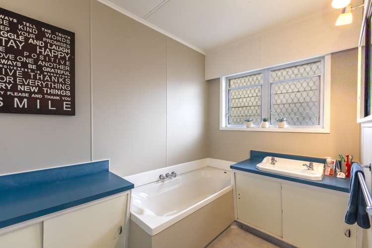 34 Bill Hercock Street Pirimai_13