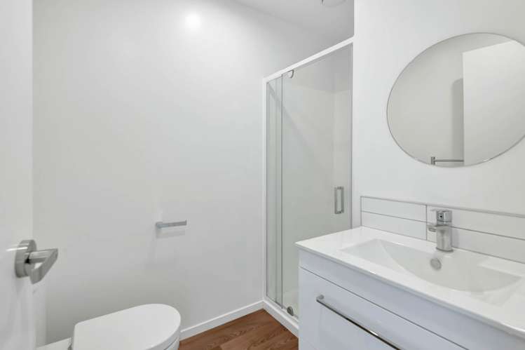 9/30 Bowater Place_5