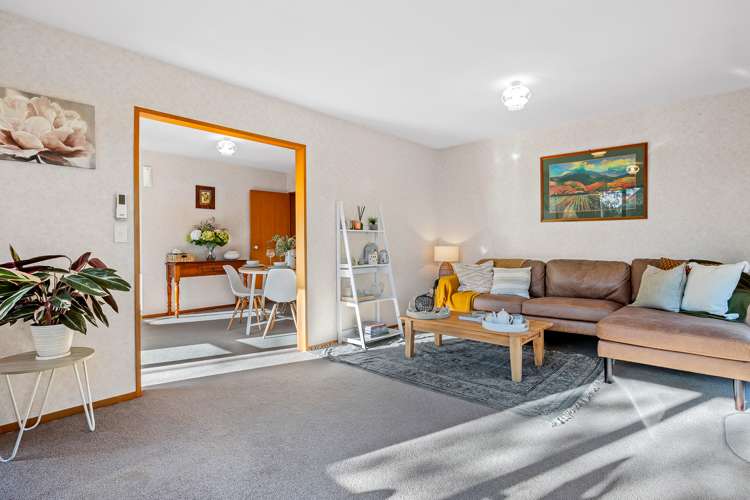 1/74 Lowry Avenue Redwood_6