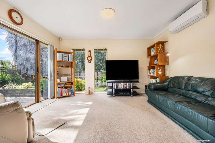 2/172 Pigeon Mountain Road Half Moon Bay_6