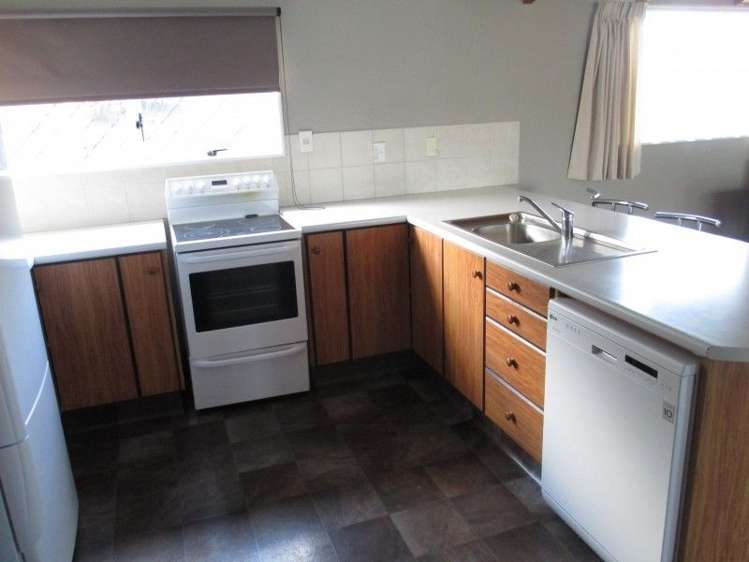 63 Rhodes Drive Kelvin Grove_1