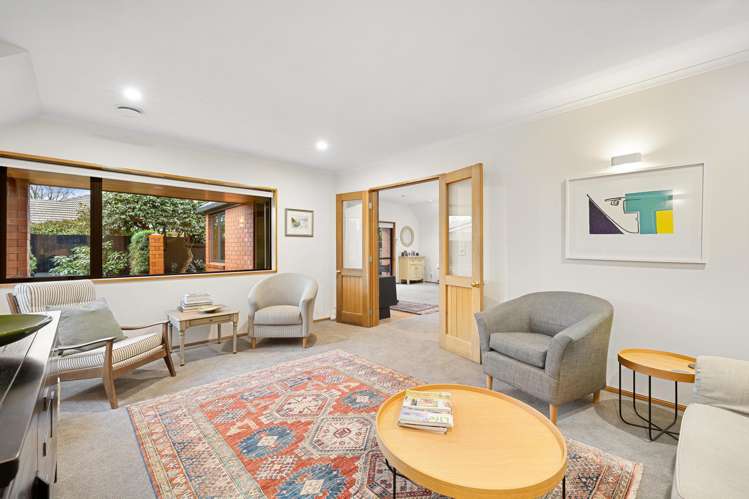 2/6 Chepstow Avenue Fendalton_6