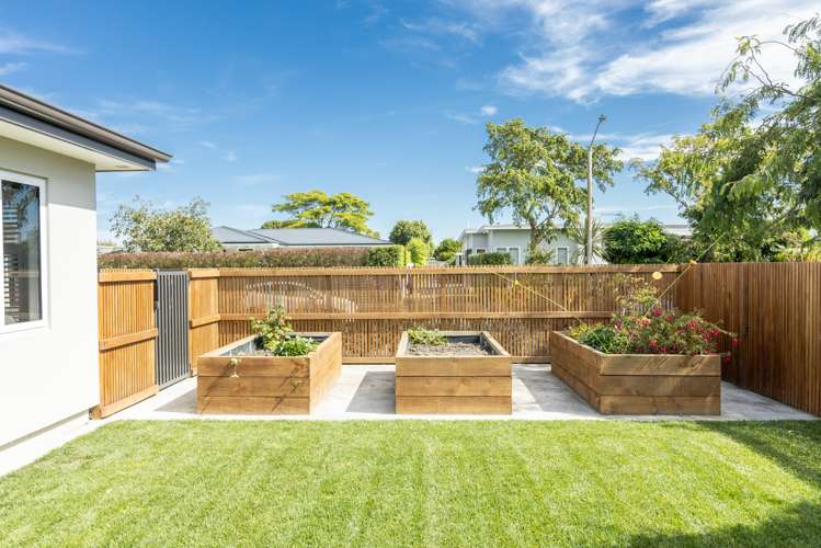 28 Cassino Crescent Onekawa_23